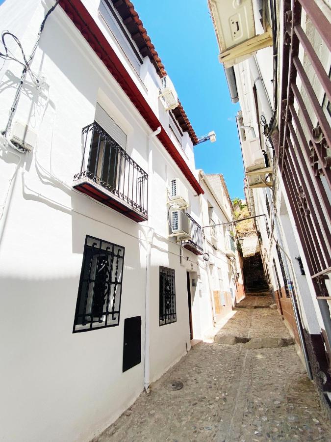 Apartamentos Indalo A Los Pies Del Albaicin Granada Esterno foto