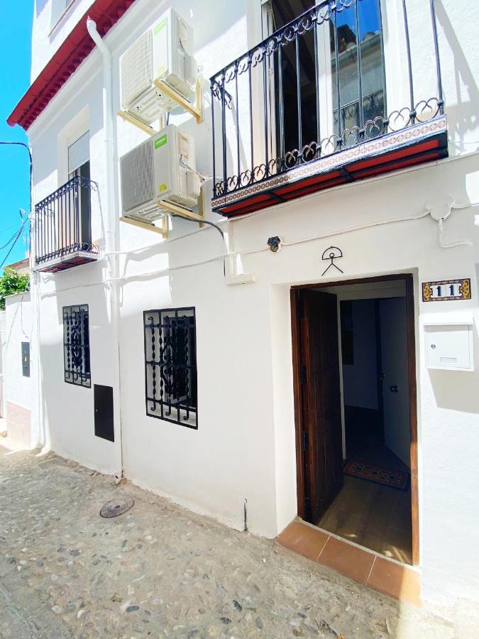 Apartamentos Indalo A Los Pies Del Albaicin Granada Esterno foto